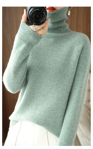 Daniela | Women's Fitted Turtleneck Sweater
