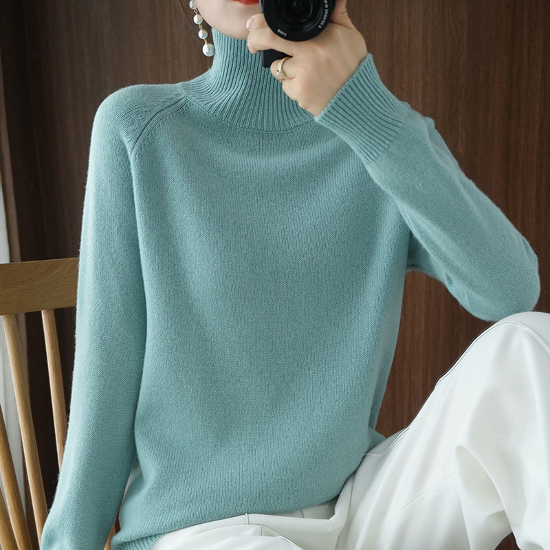 Felicia | Women's Fitted Turtleneck Sweater