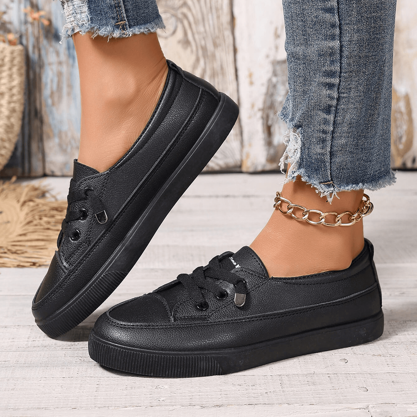 Geraldine | Women's Lace-Up Platform Sneakers