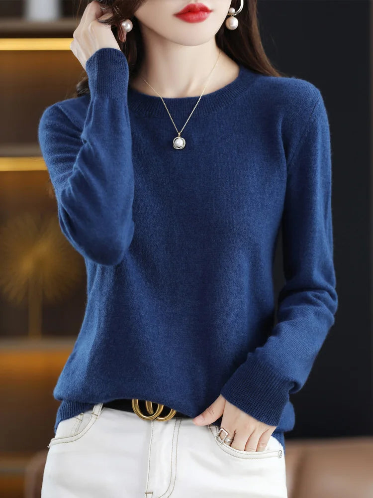 Helen | Women's Fitted Crewneck Sweater