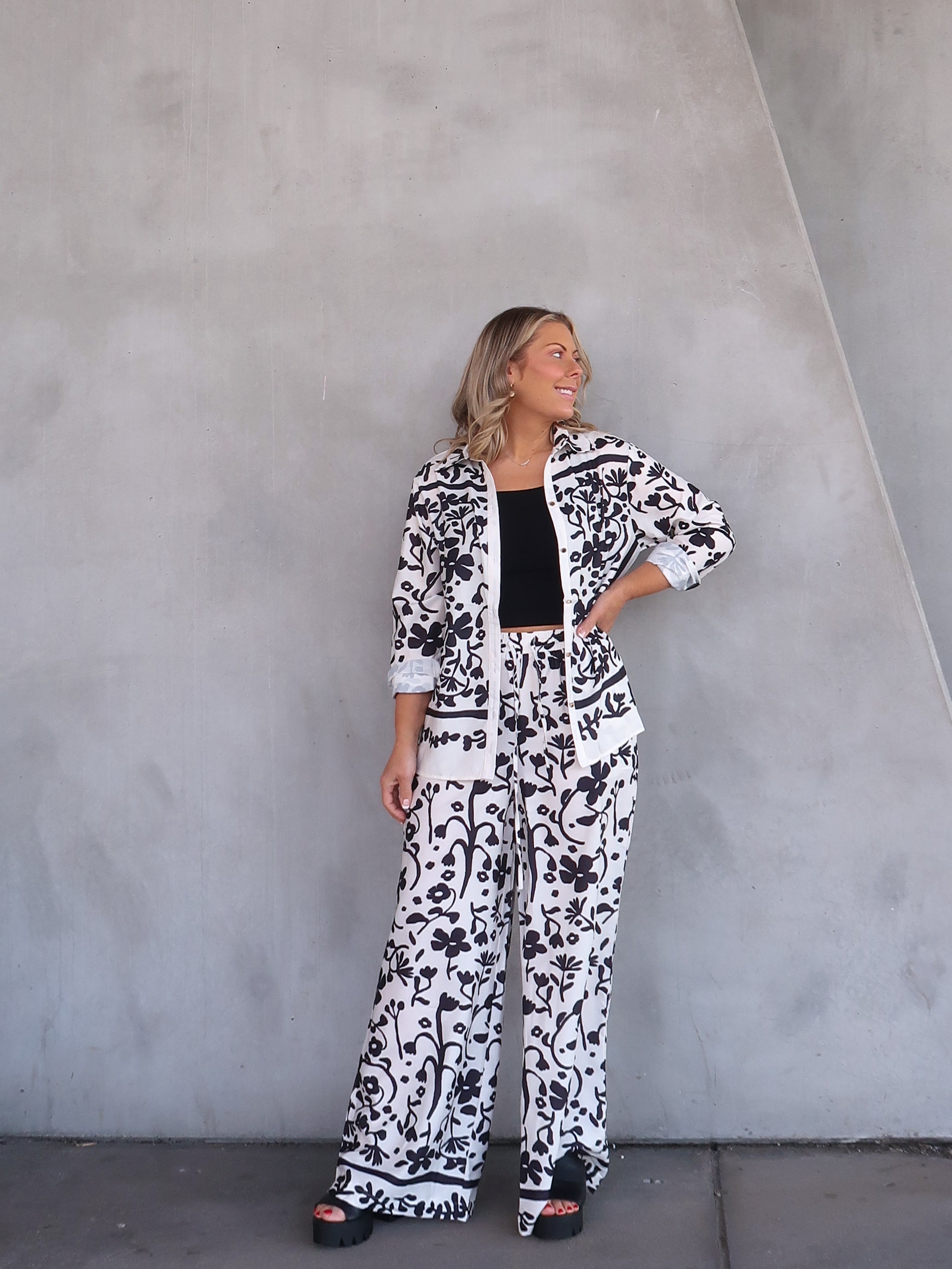 Natalie | Women's High-Waisted Floral Print Wide Leg Pants