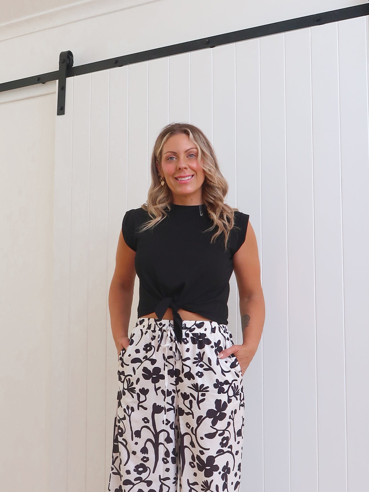 Natalie | Women's High-Waisted Floral Print Wide Leg Pants