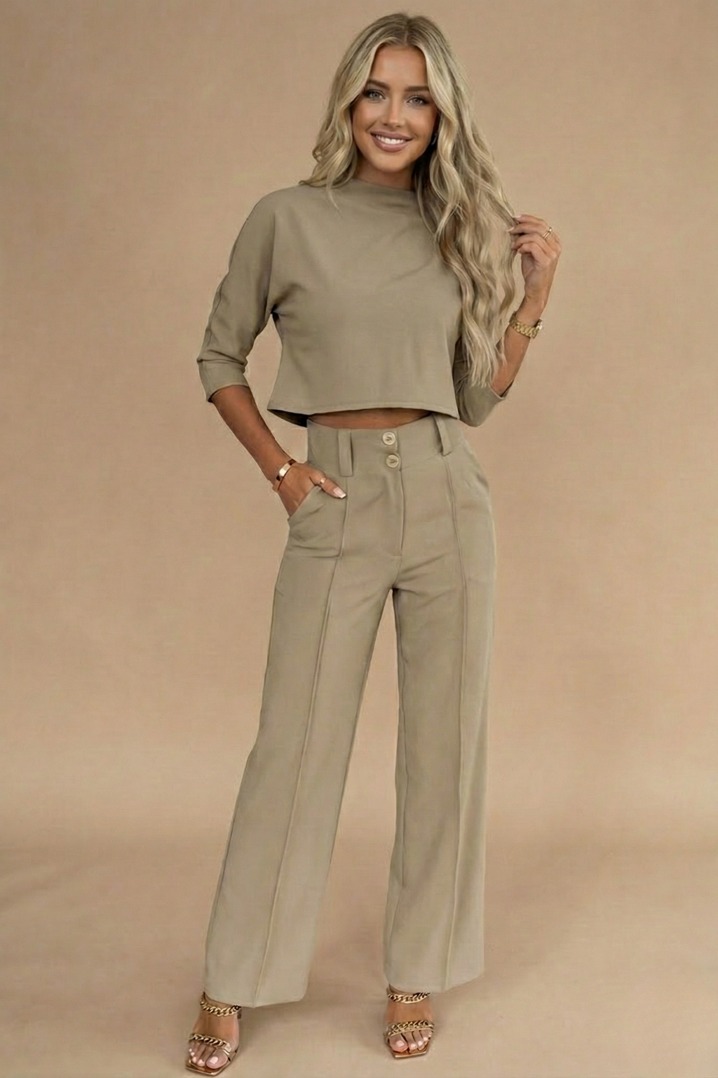 Susan | Women's Cropped Two-Piece Pant Set