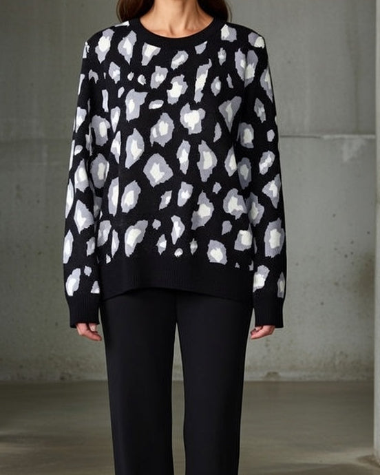 Tabitha | Women's Relaxed Fit Leopard Print Sweater Set