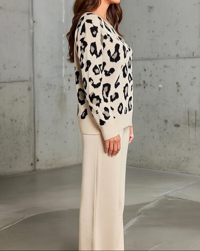 Tabitha | Women's Relaxed Fit Leopard Print Sweater Set