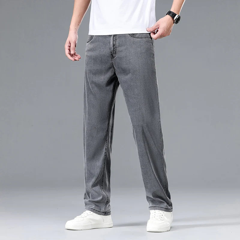 Clarence | Men's Relaxed Fit Straight Leg Jeans