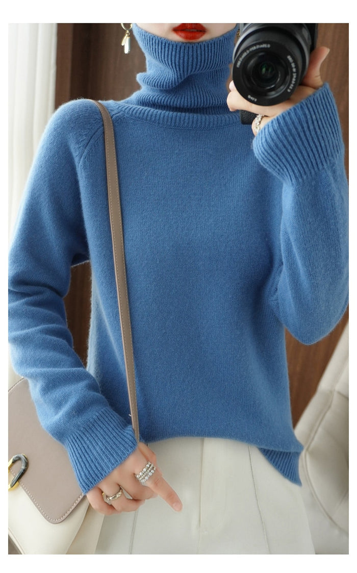 Daniela | Women's Fitted Turtleneck Sweater