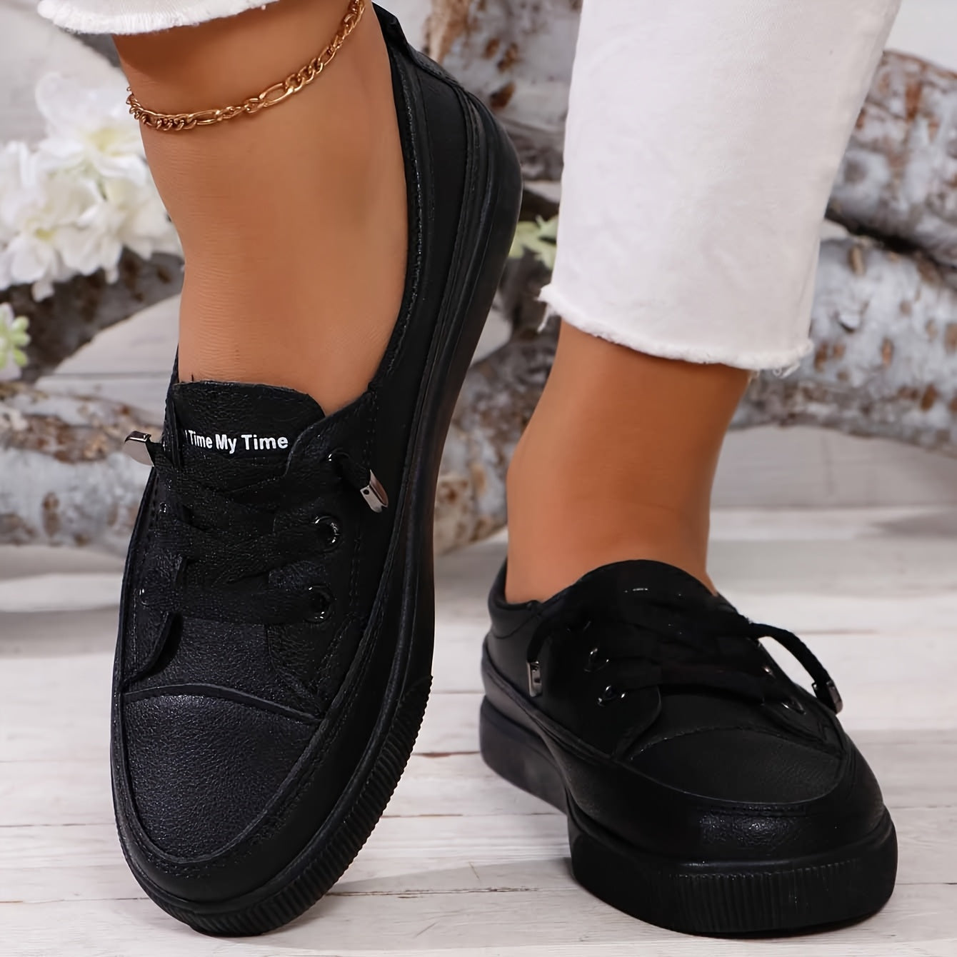 Geraldine | Women's Lace-Up Platform Sneakers