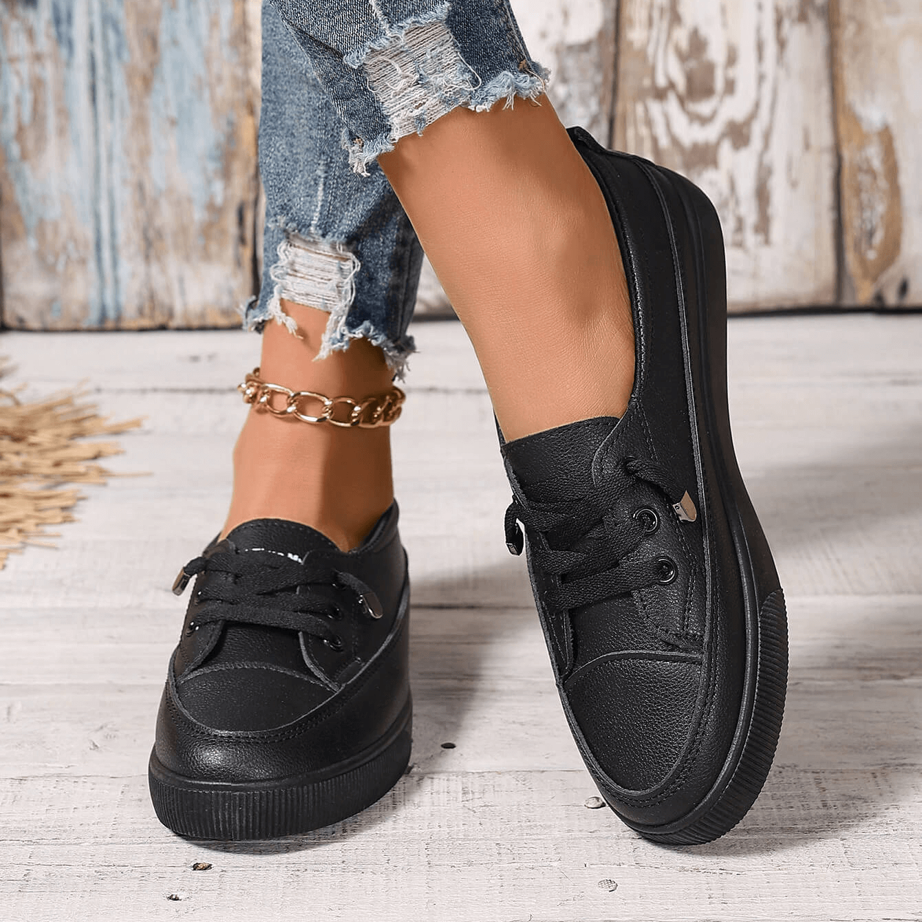 Geraldine | Women's Lace-Up Platform Sneakers