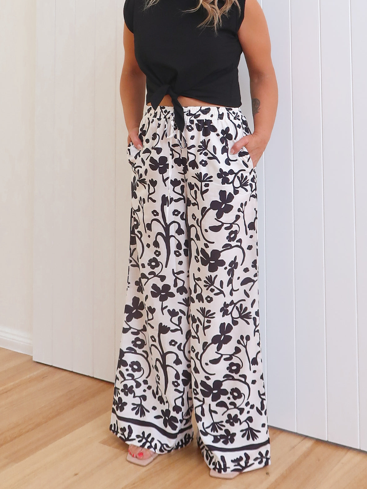 Natalie | Women's High-Waisted Floral Print Wide Leg Pants